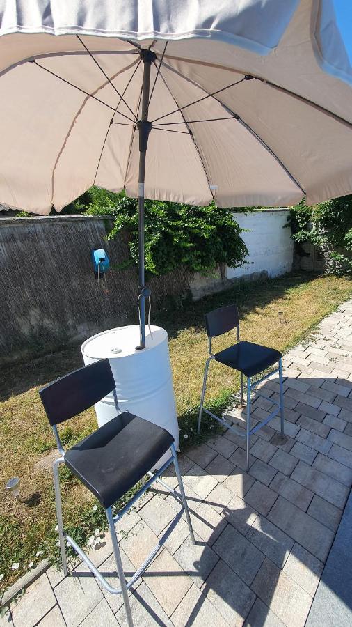 4 Room Flat With Garden And Pool Kittsee Εξωτερικό φωτογραφία